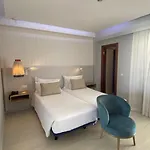 Отель Alisios 4*