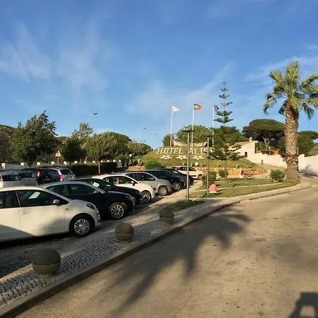 מלון Alisios 4*
