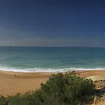 Alisios מלון 4*