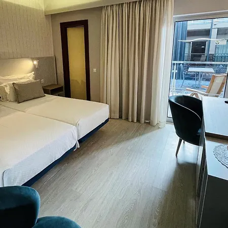 爱丽丝宜奥斯酒店 4* 阿尔布费拉